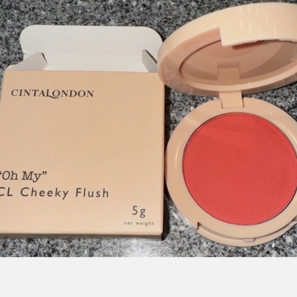Cintalondon "Oh My" Cheeky Flush - Vibrant Red Blush 5g New - Picture 1 of 3
